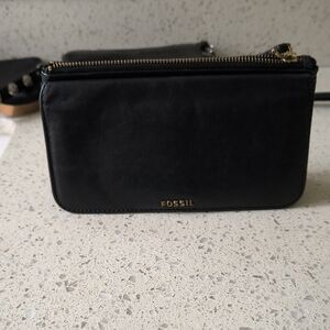 Fossil Black Leather Zip Wallet with Gold Logo